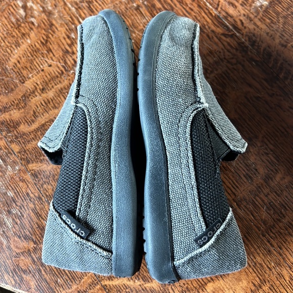 Crocs Santa Cruz II Loafer - Picture 3 of 5